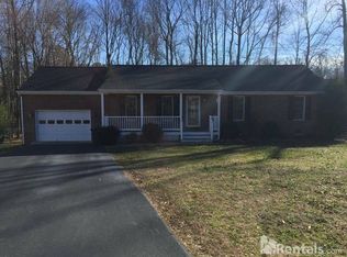 7990 Ellerson Station Dr, Mechanicsville, VA 23111