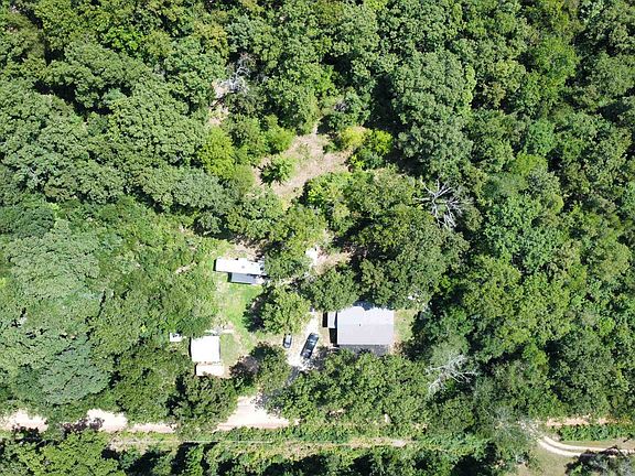 2nd image of 39 Holden Ln