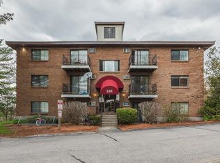 136 Mammoth Rd APT 25, Hooksett, NH 03106