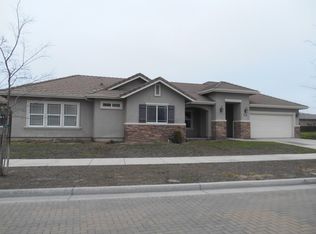 815 7th St, Ripon, CA 95366