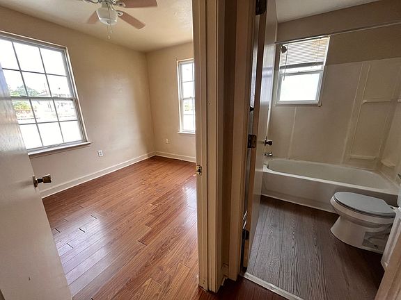 3rd image of 9124 Palmetto St #9112