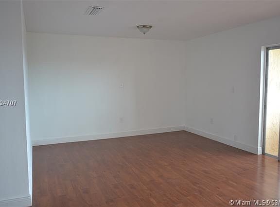 5th image of 9359 Fontainebleau Blvd APT F409