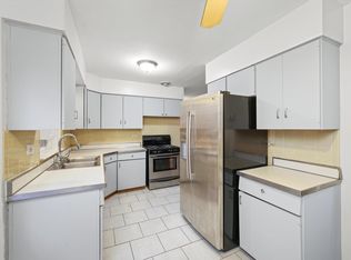 6158 N Hoyne Ave #1, Chicago, IL 60659