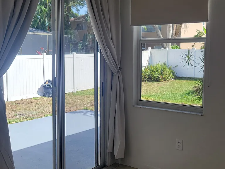 11213 Sailbrooke Dr — Photo 17