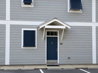 24 Talon Ct Unit E, Pt Washington, FL 32459