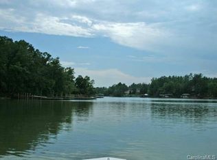 675 Reliance Ct, Tega Cay, SC 29708