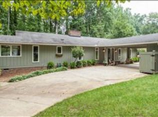 326 Henderson Rd, Greenville, SC 29607