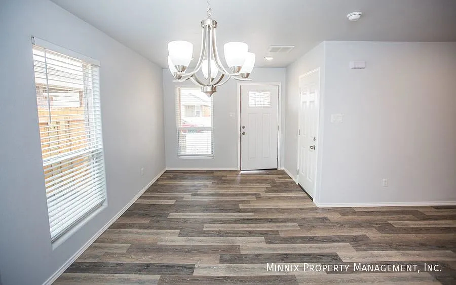 5605 Kemper St. #A — Photo 2