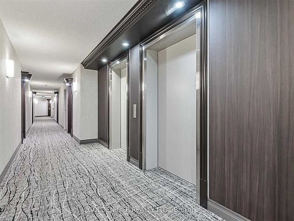 4th image of 889 Bay St #205
