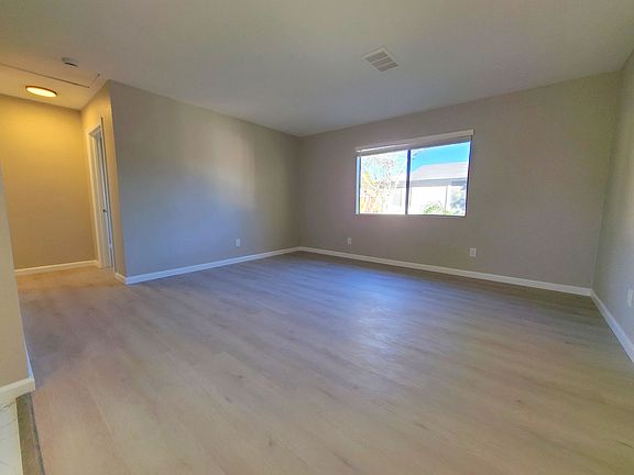 5th image of 3911 W Ramsey St #403