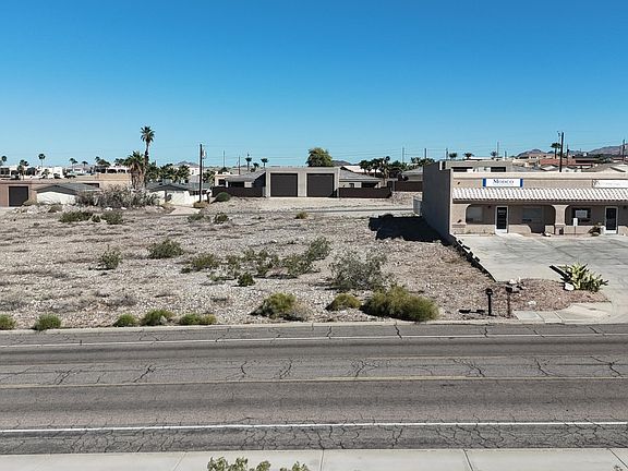 4th image of 2719 Kiowa Blvd N
