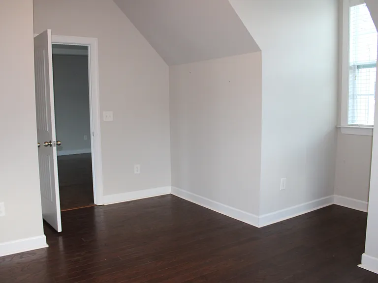 241 Vinewood Pl — Photo 38