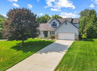 668 Eider Way, Oxford, MI 48371