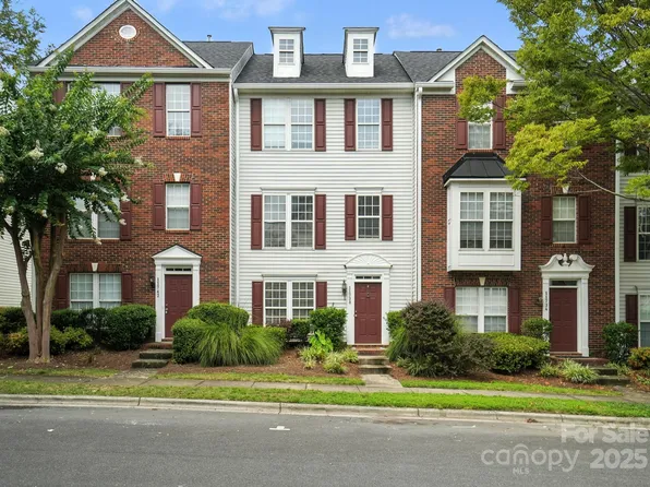 11738 Fiddlers Roof Ln, Charlotte, NC 28277