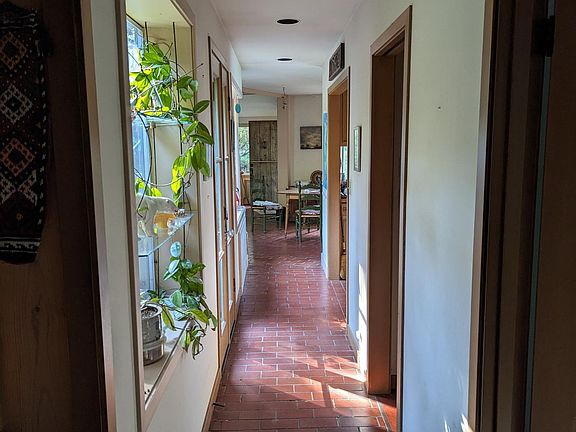 3rd image of 15384 Seabeck Hwy NW