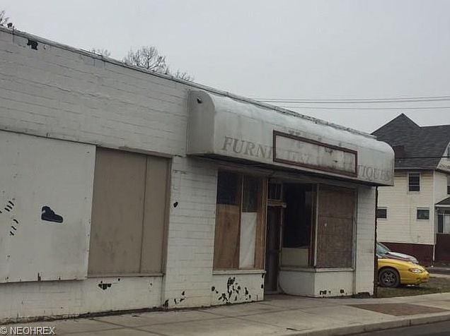 1st image of 824 12th St NW