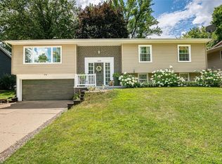 259 Norman Dr NE, Cedar Rapids, IA 52402
