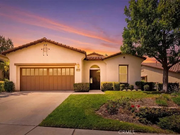 24211 Whitetail Dr, Corona, CA 92883