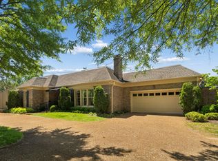 2723 Abbott Martin Rd, Nashville, TN 37215