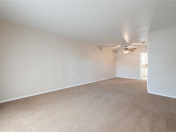 5th image of 4816 South Dr