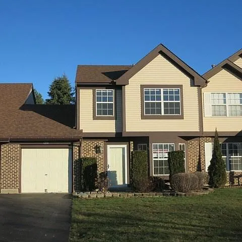 1206 Robin Dr photo 1