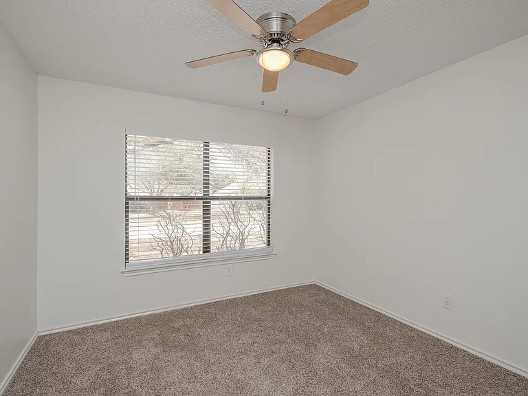 6410 Nottoway Ct — Photo 24