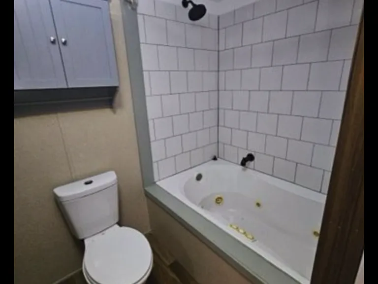 8 Otter Ln — Photo 3