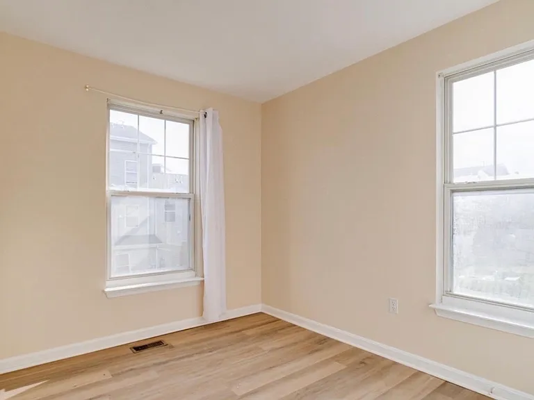 725 W Cherry Blossom Way — Photo 21