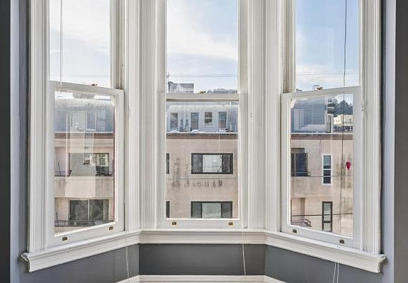 4th image of 1492 Fulton St