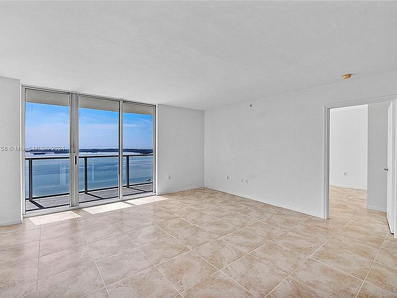 4th image of 1155 Brickell Bay Dr APT 3410