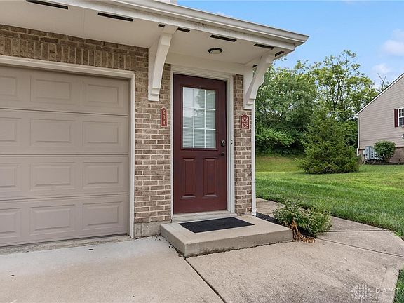 3rd image of 634 Heritage Green Dr