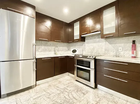 Rented by Voro NYC | media 29