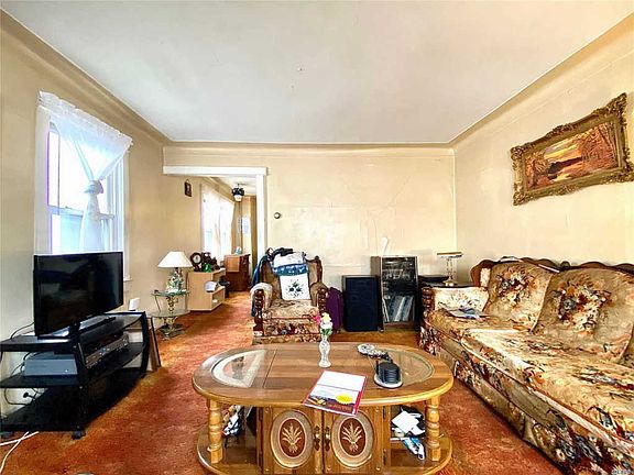 2nd image of 117-24 124th St #117-24
