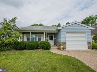 5 Tifani Ln, Southampton, NJ 08088