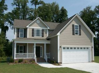 2525 Armstrong Ct, Greenville, NC 27858