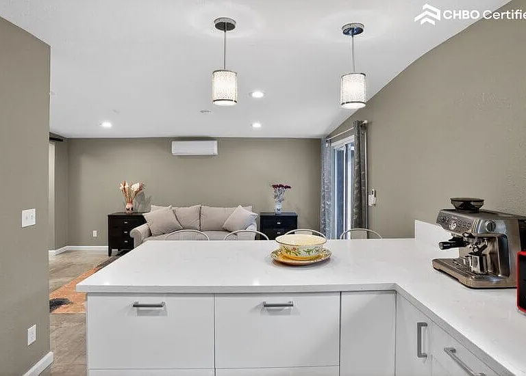 953 S Pepper St — Photo 10