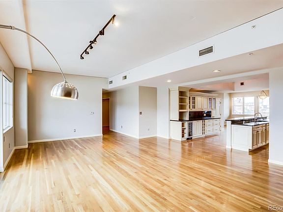 4th image of 1735 19th St Unit 5C