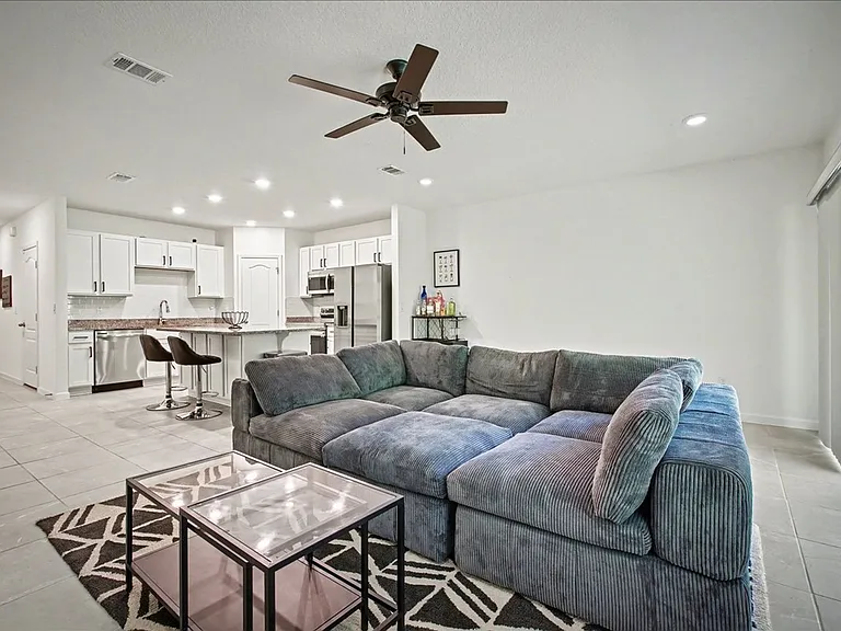 3231 Penny Cove Ln — Photo 11