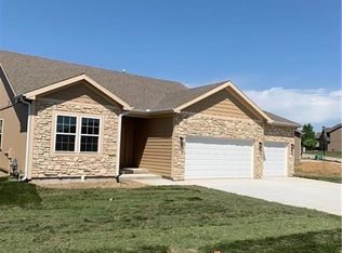 10604 Augusta Dr, Kansas City, KS 66109