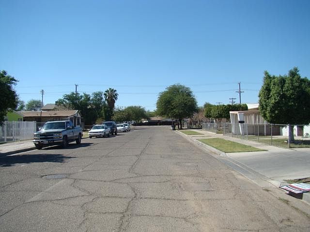 2nd image of 284 W Hamilton Ave