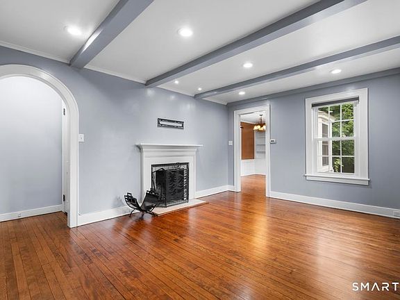 4th image of 115 Salem Road