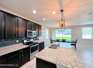 7036 Emsley Cir, Jacksonville, FL 32258