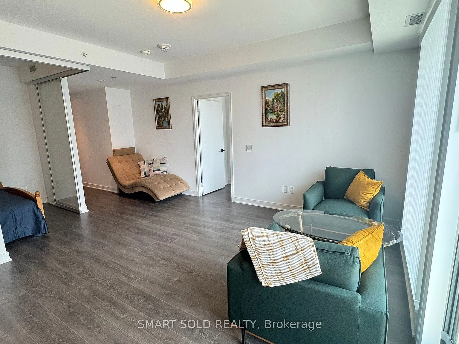 3 bed, $3,300 — Photo 2