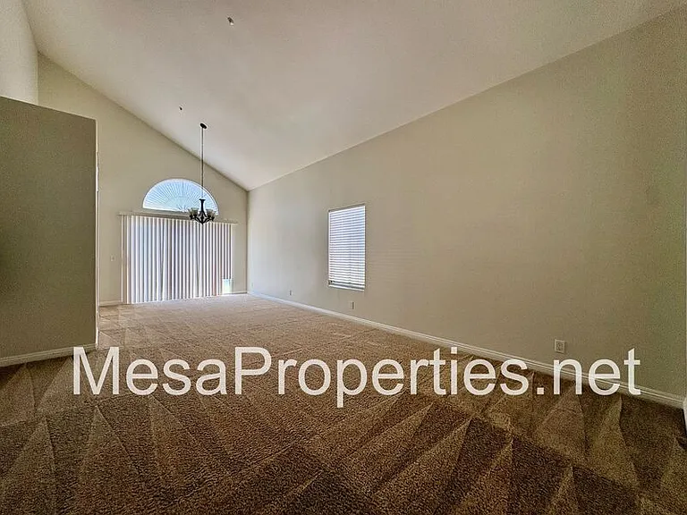 14095 Bancroft Ct — Photo 5