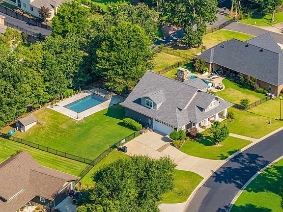 2nd image of 114 Arkota Shores Pl
