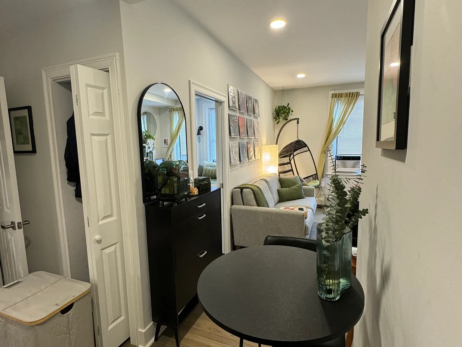 1 bed, 500 sqft, $3,000 — Photo 2