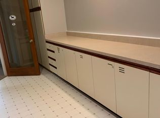 1741 Laurel St #1741, San Carlos, CA 94070