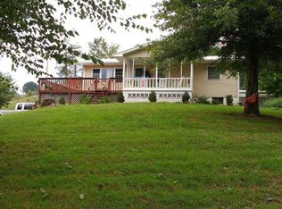 171 Graham Rd, Marshall, NC 28753