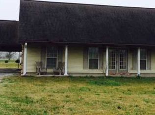 307 Seven Arpents Rd, Arnaudville, LA 70512