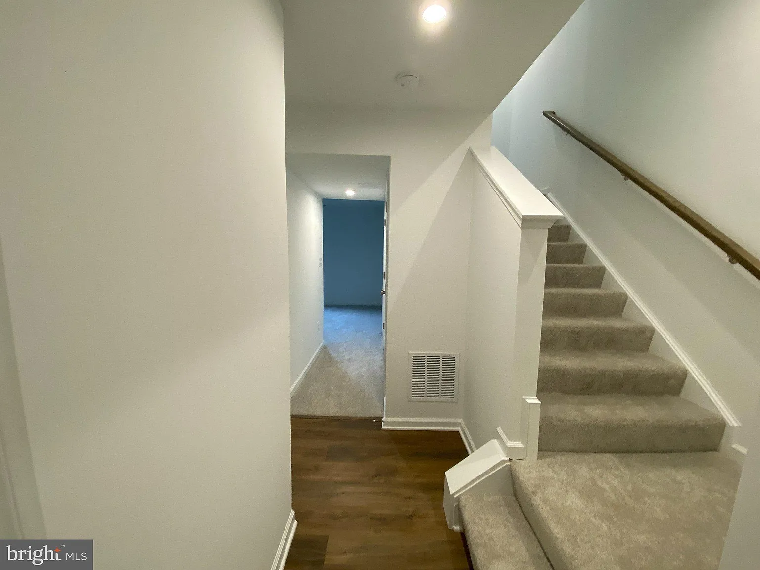 3 bed, 3.5 bath, 1453 sqft, $2,250 — Photo 3
